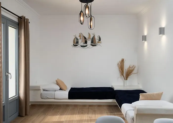 Апартаменты Bliss Holidays Spot Тира